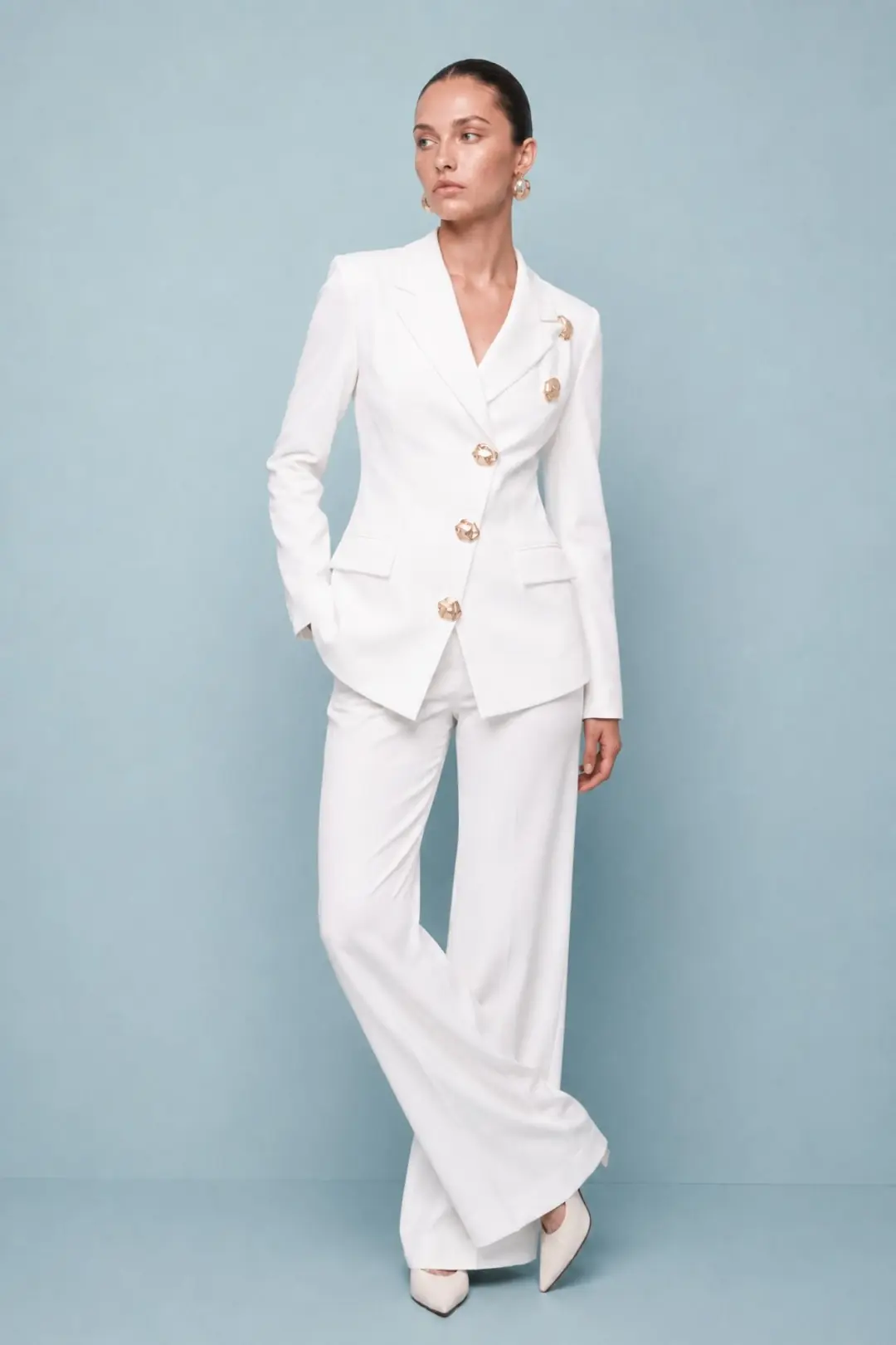 Ürün görseli: Celeste Gold Button Blazer Takım Beyaz